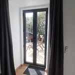 Comfortable Rustic House With Spacious Garden Near The Villa