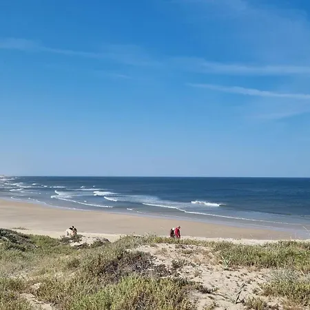 Comfortable Rustic House With Spacious Garden Near The