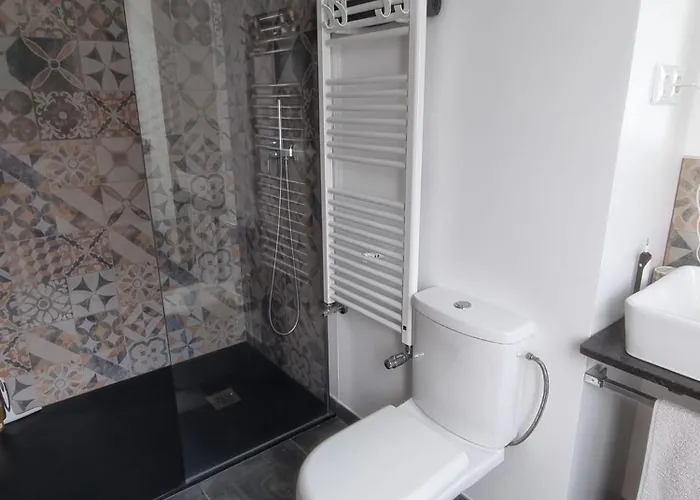 Comfortable Rustic House With Spacious Garden Near The * Figueira da Foz