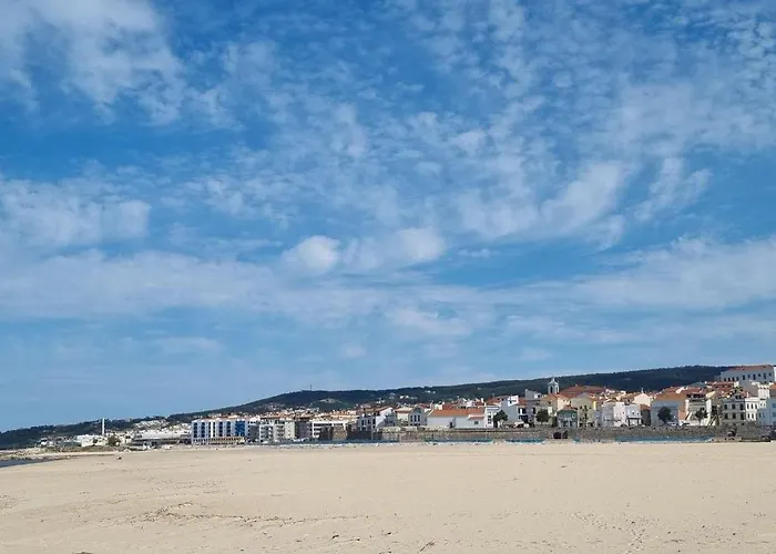 Comfortable Rustic House With Spacious Garden Near The ヴィラ